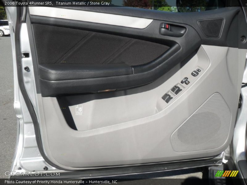 Titanium Metallic / Stone Gray 2006 Toyota 4Runner SR5