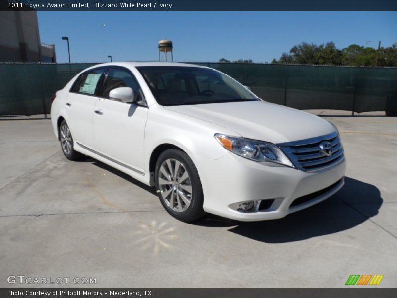Blizzard White Pearl / Ivory 2011 Toyota Avalon Limited