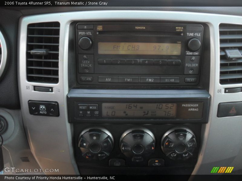 Titanium Metallic / Stone Gray 2006 Toyota 4Runner SR5