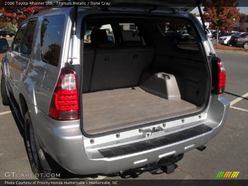 Titanium Metallic / Stone Gray 2006 Toyota 4Runner SR5