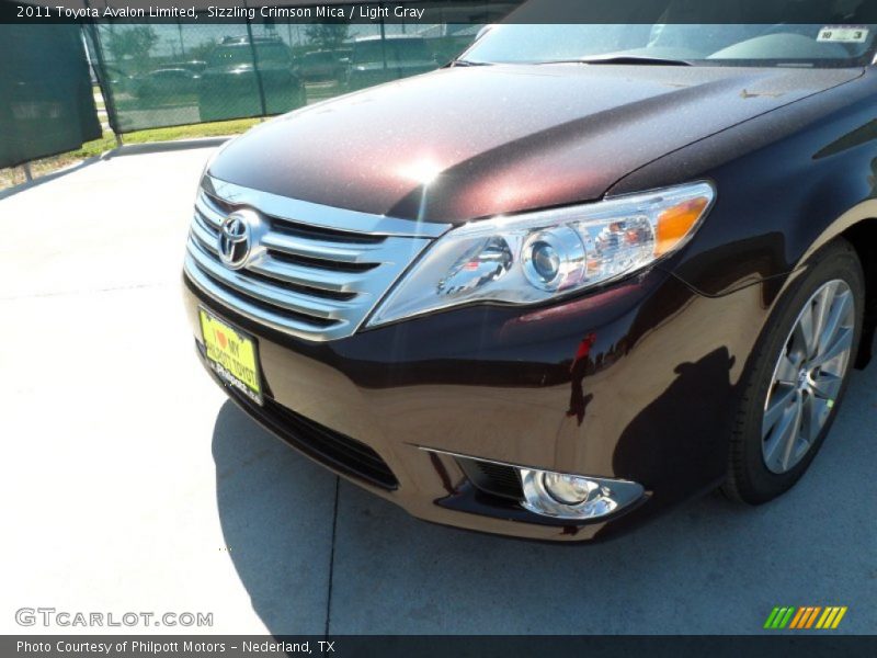 Sizzling Crimson Mica / Light Gray 2011 Toyota Avalon Limited
