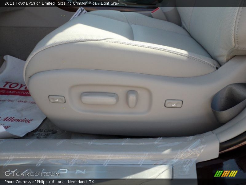 Sizzling Crimson Mica / Light Gray 2011 Toyota Avalon Limited