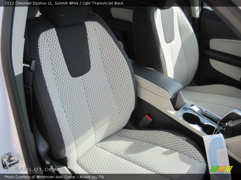 Summit White / Light Titanium/Jet Black 2012 Chevrolet Equinox LS