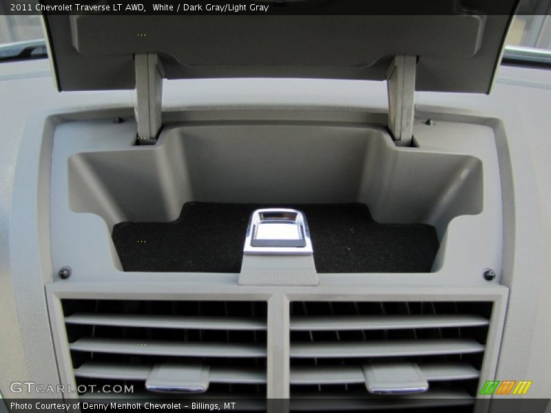 White / Dark Gray/Light Gray 2011 Chevrolet Traverse LT AWD