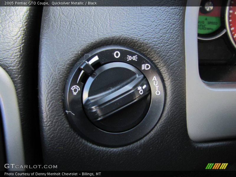 Controls of 2005 GTO Coupe