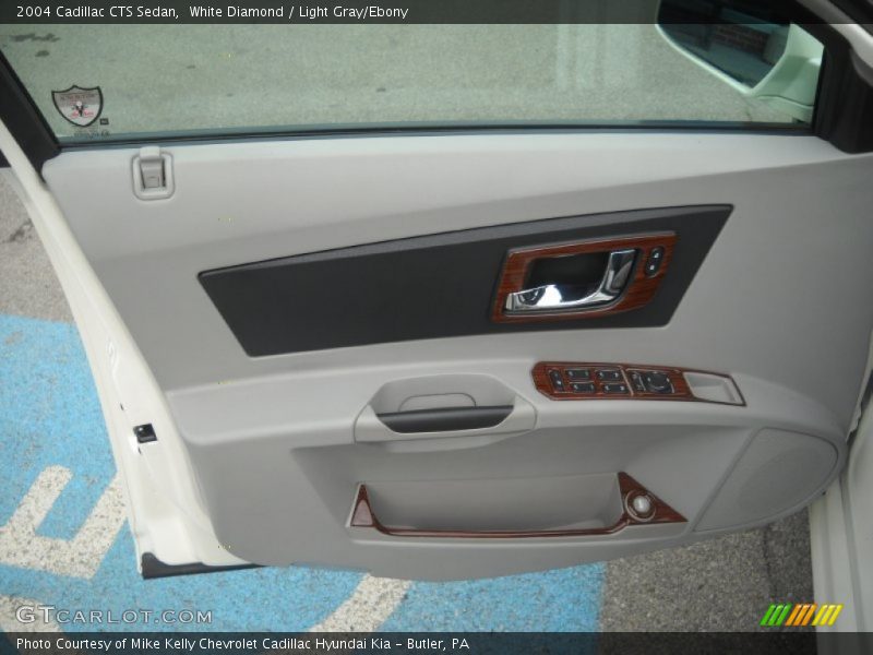 White Diamond / Light Gray/Ebony 2004 Cadillac CTS Sedan