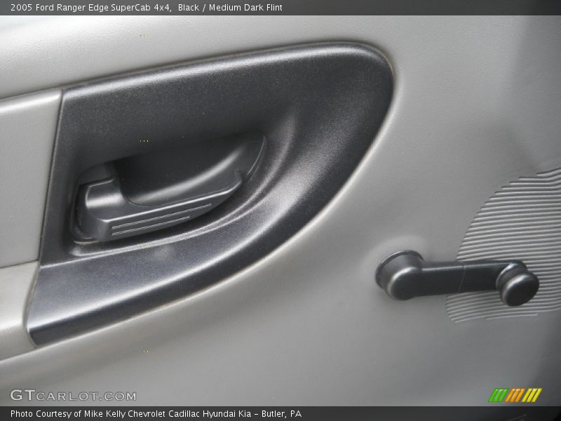 Black / Medium Dark Flint 2005 Ford Ranger Edge SuperCab 4x4