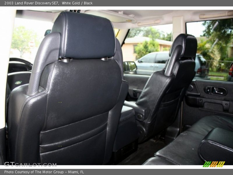 White Gold / Black 2003 Land Rover Discovery SE7