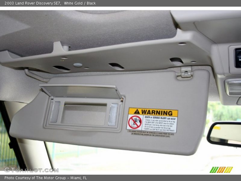 White Gold / Black 2003 Land Rover Discovery SE7