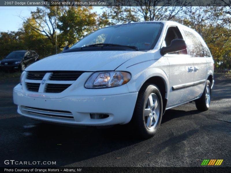 Stone White / Medium Slate Gray 2007 Dodge Caravan SXT