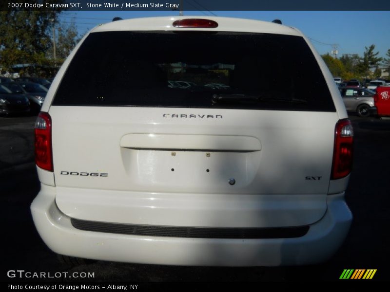 Stone White / Medium Slate Gray 2007 Dodge Caravan SXT