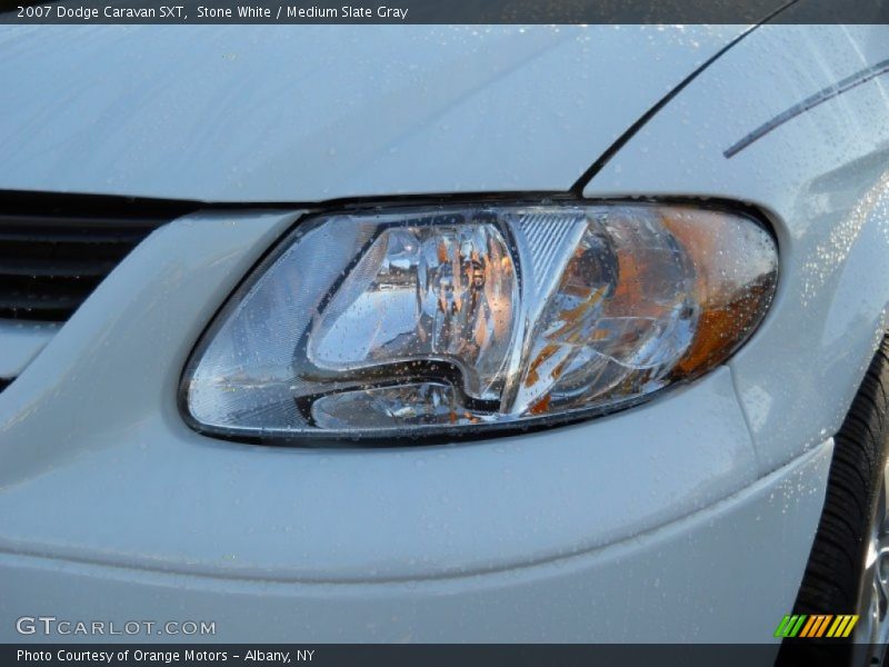 Stone White / Medium Slate Gray 2007 Dodge Caravan SXT