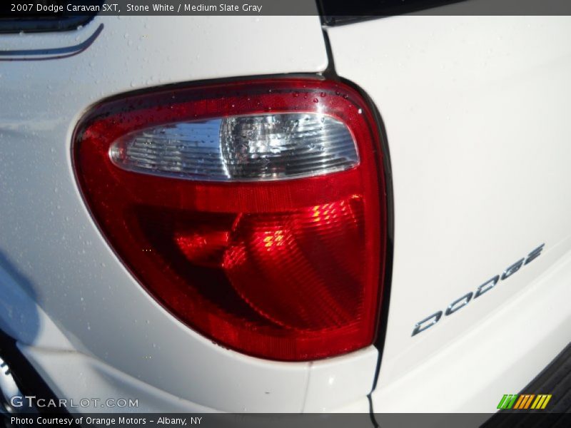 Stone White / Medium Slate Gray 2007 Dodge Caravan SXT