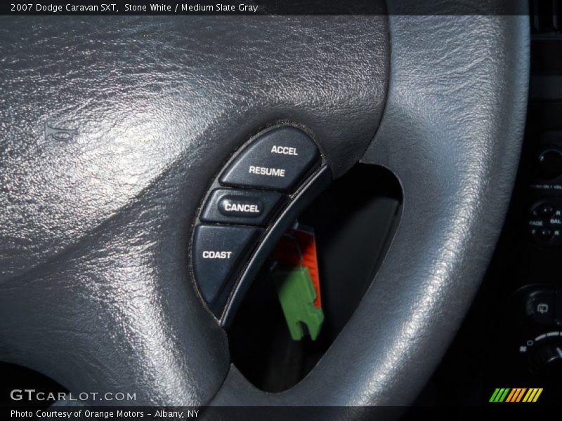 Stone White / Medium Slate Gray 2007 Dodge Caravan SXT