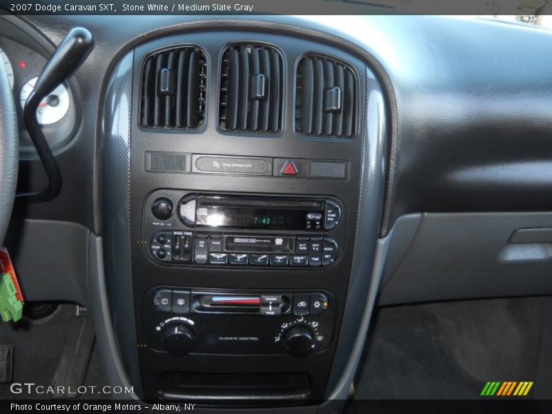 Stone White / Medium Slate Gray 2007 Dodge Caravan SXT