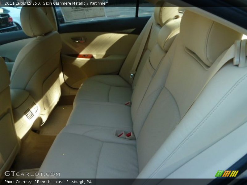 Satin Cashmere Metallic / Parchment 2011 Lexus ES 350