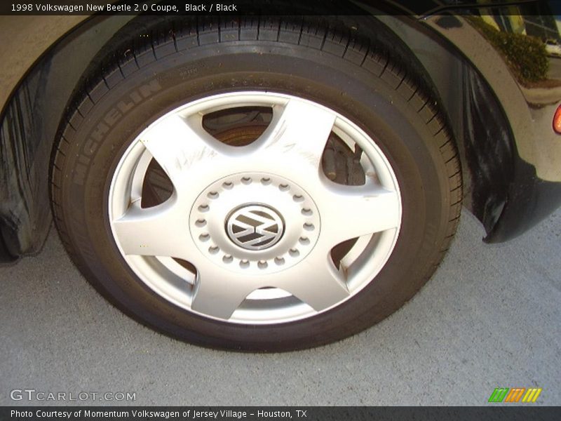 Black / Black 1998 Volkswagen New Beetle 2.0 Coupe