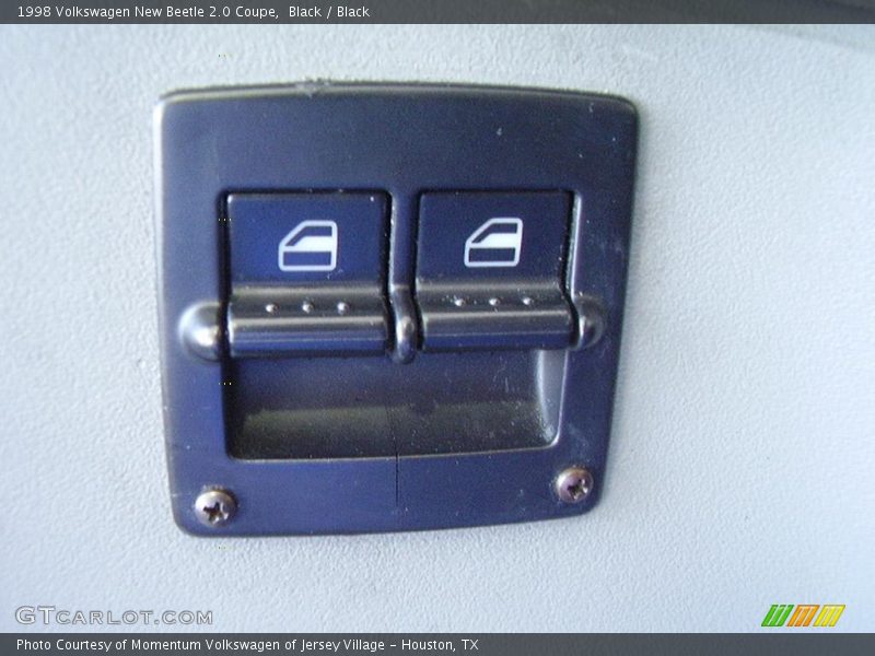 Black / Black 1998 Volkswagen New Beetle 2.0 Coupe