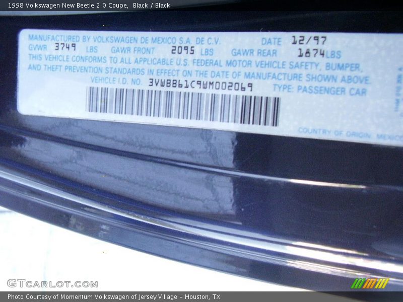 Black / Black 1998 Volkswagen New Beetle 2.0 Coupe