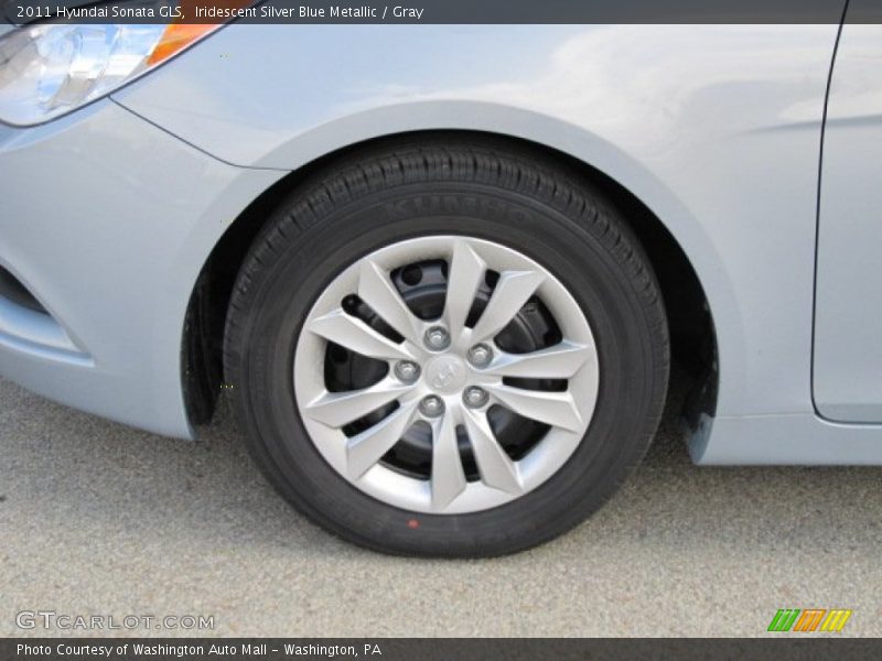 Iridescent Silver Blue Metallic / Gray 2011 Hyundai Sonata GLS