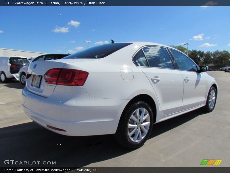 Candy White / Titan Black 2012 Volkswagen Jetta SE Sedan