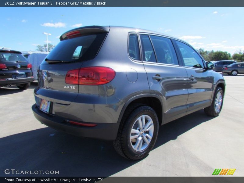 Pepper Gray Metallic / Black 2012 Volkswagen Tiguan S