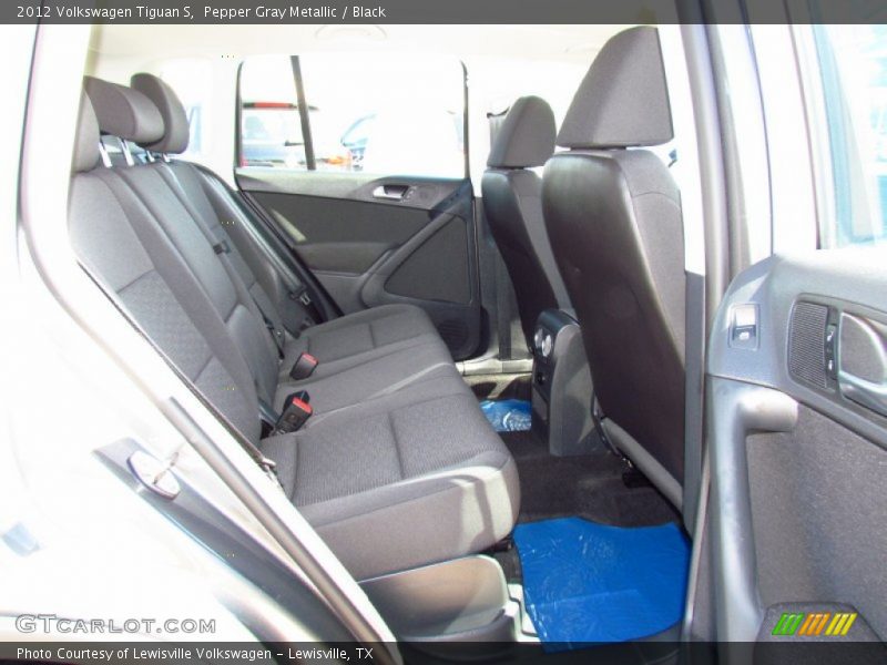 Pepper Gray Metallic / Black 2012 Volkswagen Tiguan S