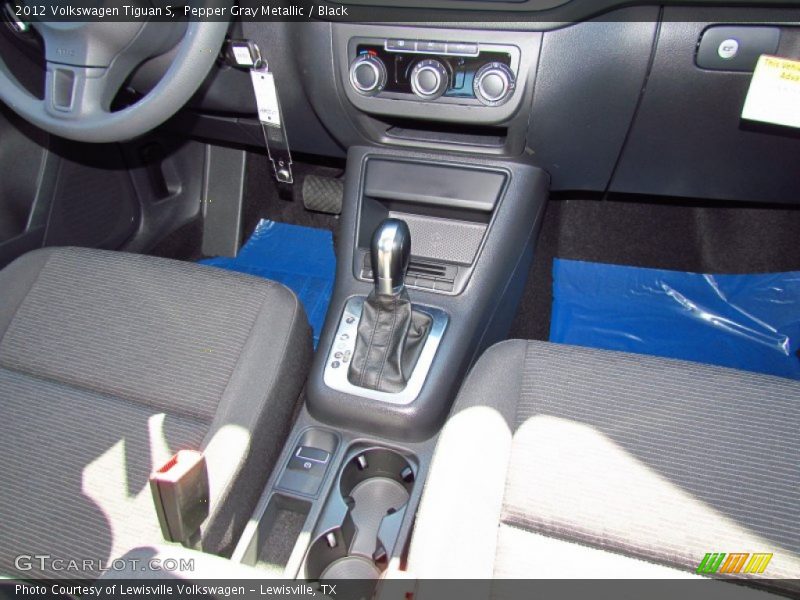 Pepper Gray Metallic / Black 2012 Volkswagen Tiguan S