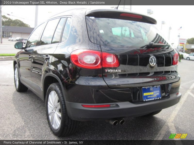 Deep Black Metallic / Sandstone 2009 Volkswagen Tiguan SEL 4Motion