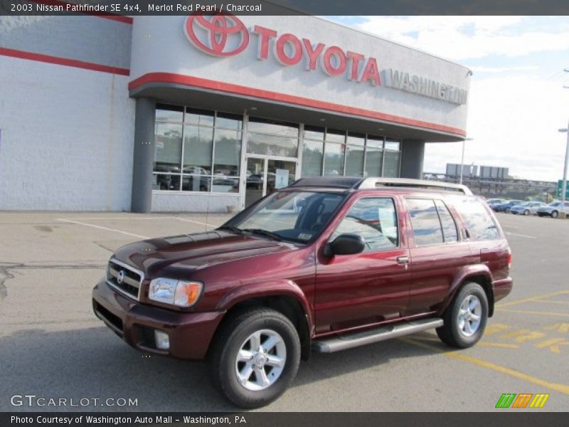 Merlot Red Pearl / Charcoal 2003 Nissan Pathfinder SE 4x4