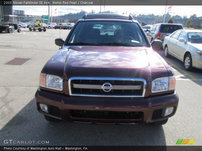 Merlot Red Pearl / Charcoal 2003 Nissan Pathfinder SE 4x4