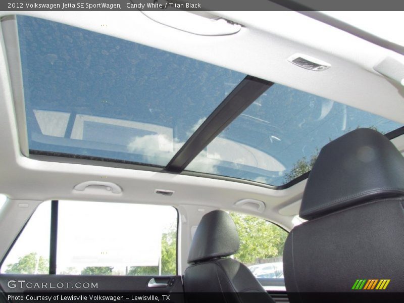 Sunroof of 2012 Jetta SE SportWagen