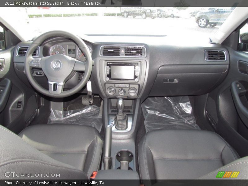 Black / Titan Black 2012 Volkswagen Jetta SE Sedan