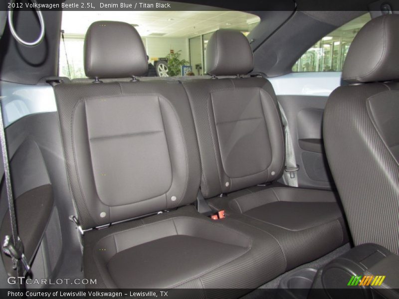  2012 Beetle 2.5L Titan Black Interior