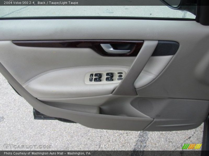 Black / Taupe/Light Taupe 2004 Volvo S60 2.4