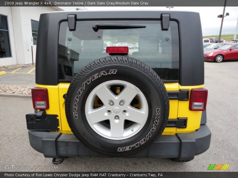 Detonator Yellow / Dark Slate Gray/Medium Slate Gray 2009 Jeep Wrangler X 4x4