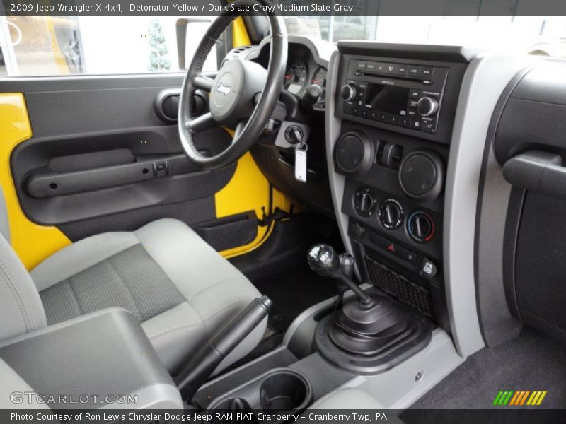 Detonator Yellow / Dark Slate Gray/Medium Slate Gray 2009 Jeep Wrangler X 4x4