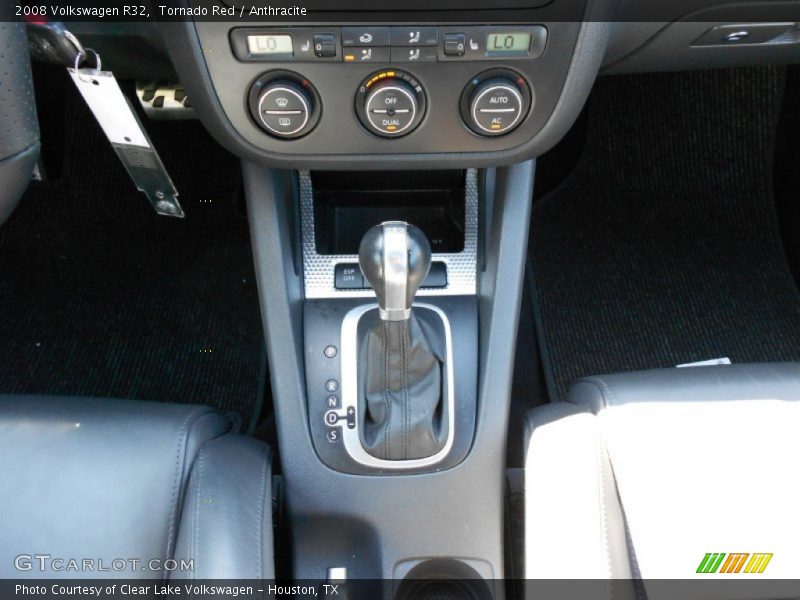 Tornado Red / Anthracite 2008 Volkswagen R32