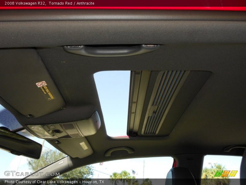 Tornado Red / Anthracite 2008 Volkswagen R32