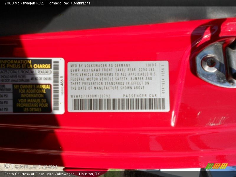 Tornado Red / Anthracite 2008 Volkswagen R32