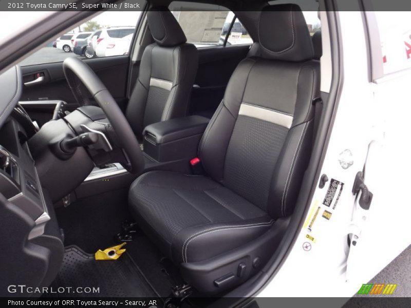  2012 Camry SE Black Interior