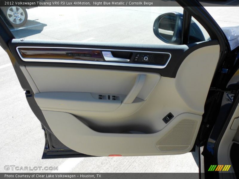 Night Blue Metallic / Cornsilk Beige 2012 Volkswagen Touareg VR6 FSI Lux 4XMotion