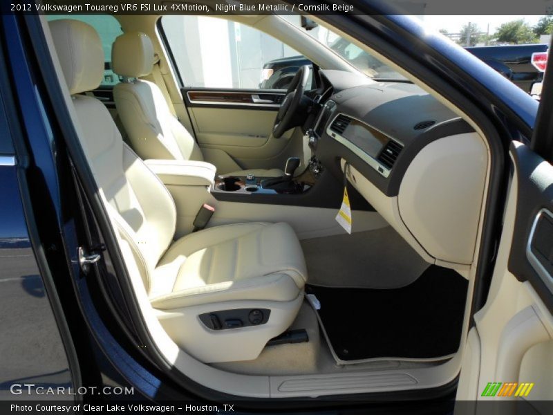 Night Blue Metallic / Cornsilk Beige 2012 Volkswagen Touareg VR6 FSI Lux 4XMotion