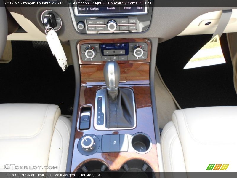  2012 Touareg VR6 FSI Lux 4XMotion 8 Speed Tiptronic Automatic Shifter