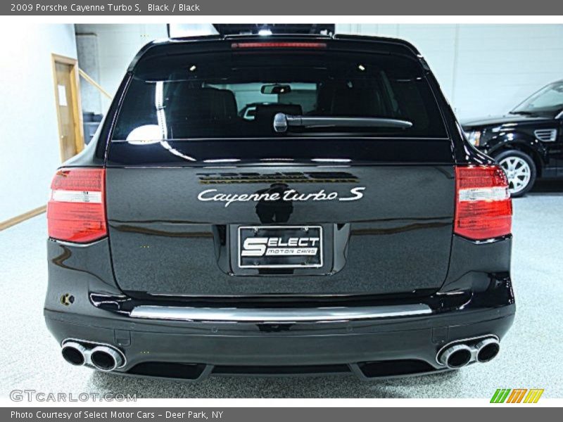 Black / Black 2009 Porsche Cayenne Turbo S