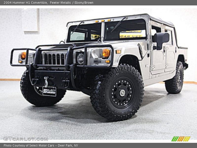 Front 3/4 View of 2004 H1 Convertible