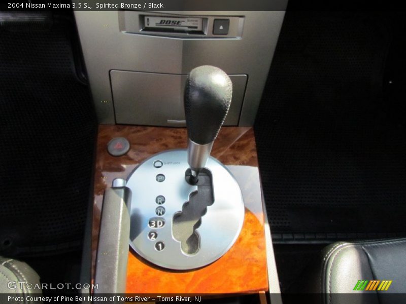 Spirited Bronze / Black 2004 Nissan Maxima 3.5 SL