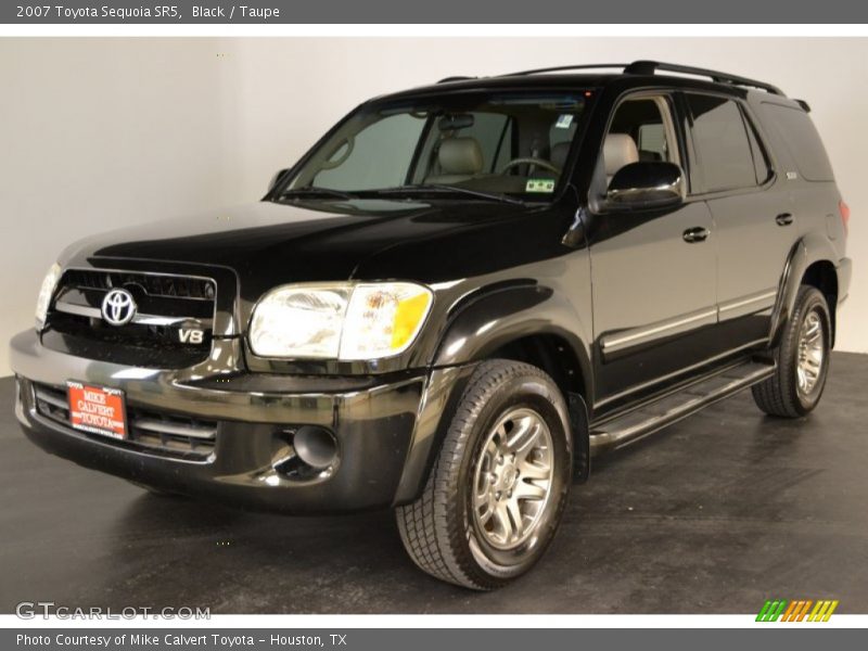 Black / Taupe 2007 Toyota Sequoia SR5