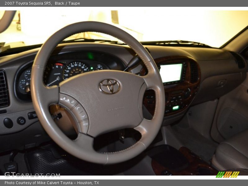 Black / Taupe 2007 Toyota Sequoia SR5