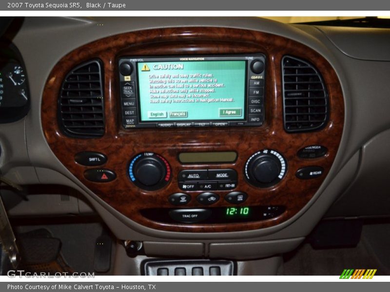 Black / Taupe 2007 Toyota Sequoia SR5